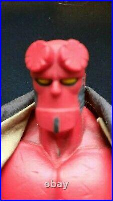 1000Toys Hellboy 112 Scale Deluxe Version
