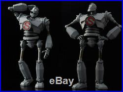 1000Toys Sentinel Iron Giant Riobot Iron Giant 1/12 Scale Diecast Figure In Hand