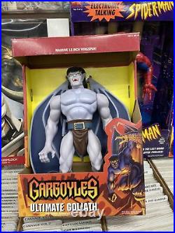 1995 GARGOYLES Ultimate Scale 14 ULTIMATE GOLIATH with 15 Wingspan ACTION FIGURE