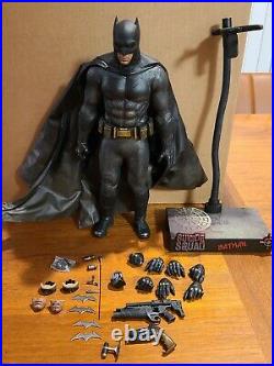 1/6 Scale Hot Toys Suicide Squad Batman MMS 409 12 Inch Figure