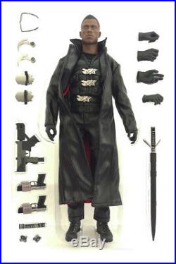 2009 1/6 Scale 12 Blade Figure Wesley Snipes Sideshow Hot Toys Marvel MCU