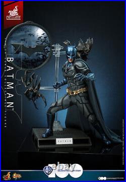 Batman MMS697 Movie Masterpiece Hot Toys 1/6 Scale Exclusive Figure