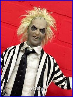 Custom 16 Scale BeetleJuice Figure Cain Productions with Sideshow Body Mint