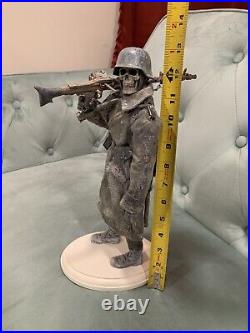 Custom Built Action Figure WW2 Skull 1/6 Statue Weathered Overcoat