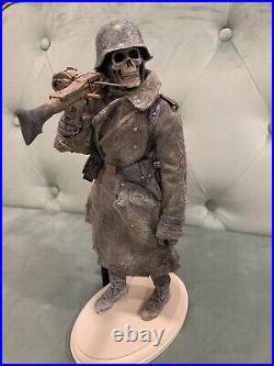 Custom Built Action Figure WW2 Skull 1/6 Statue Weathered Overcoat