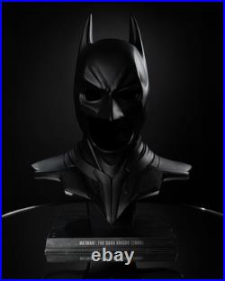 - DC Direct Batman the Dark Knight (2008) Cowl Replica 11 Scale