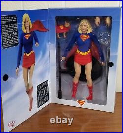 DC Direct SUPERGIRL Deluxe Collector Action Figure 16 Scale Sealed New