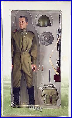 Dragon 70301 Red Army LMG Gunner Sergeant'Boris' 1/6 Scale Action Figure