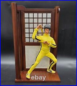 Enterbay Bruce Lee Game of Death GOD-3018 1/6 Scale Action Figure with Diorama