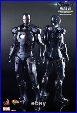 Hot Toys 1/6 Scale Marvel The Avengers Iron Man Mark VII Stealth Mode (MMS282)