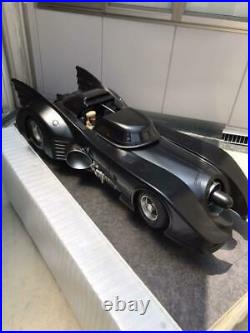 Hot Toys Batman Batmobile 1989 1/6 scale MMS170 Movie Masterpiece Japan USED