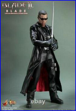 Hot Toys Blade 2 1/6 Scale Figure EXCELLENT
