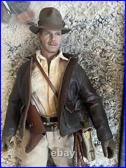 Hot Toys DX05 Indiana Jones 1/6 Scale Action Figure Raiders Of The Lost Ark