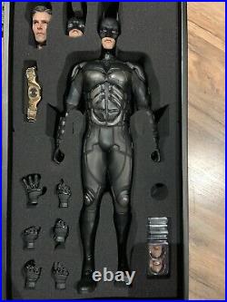 Hot Toys Dark Knight Rises 1/4 Scale Batman Action Figure