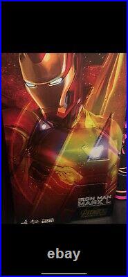 Hot Toys Iron Man Avengers Infinity War Mark L Mark 50 1/6 Scale Action Figure
