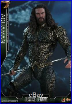 Hot Toys Justice League 1/6th scale Aquaman Collectible Figure MMS447 In Stock