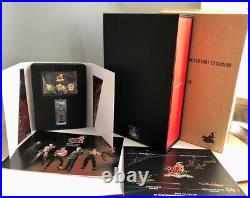 Hot Toys MICHAEL JACKSON Beat it Version 1/6 Scale Action Figure withbox
