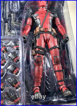 Hot Toys MMS347 Deadpool 1/6 Scale Collectible Action Figure Marvel Authentic
