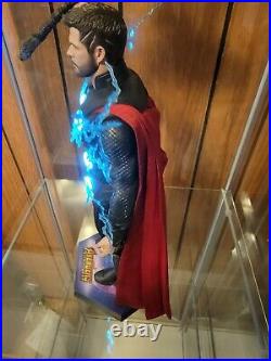 Hot Toys MMS474 Avengers Infinity War 16 Scale Collectible Thor Figure