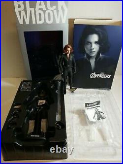 Hot Toys Marvel Avengers Black Widow 16 Scale Action Figure Adult Displayed