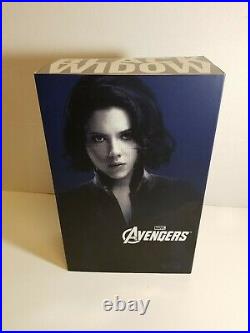 Hot Toys Marvel Avengers Black Widow 16 Scale Action Figure Adult Displayed