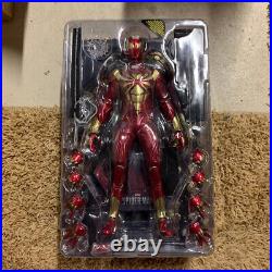Hot Toys Marvel's Spider-Man Spider-Man (Iron Spider Armor) 1/6th Scale