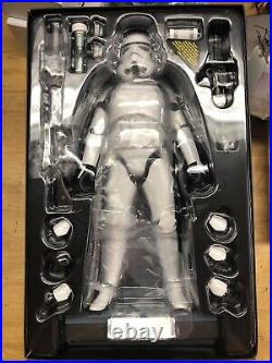 Hot Toys Space Trooper 1/6 Scale Star Wars Figure Stormtrooper