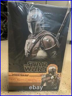 Hot Toys Star Wars The Mandalorian 1/6th Scale SOLD OUT. In Hand