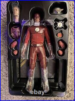 Hot Toys The Flash CW Sixth Scale Figure Grant Gustin