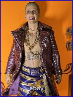 Hot Toys The Purple Jacket Joker Suicide Squad Sixth Scale (1/6) Figure MMS382