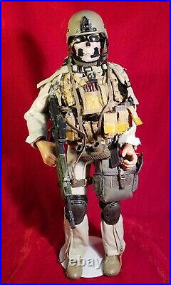 MARINE USMC M. E. F. Expeditionary Force II VERY HOT Action Figure 1/6 Scale 12in