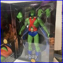 MARTIAN MANHUNTER Deluxe Collector 13 Action Figure 16 Scale DC Direct Sealed