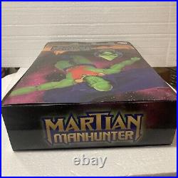 MARTIAN MANHUNTER Deluxe Collector 13 Action Figure 16 Scale DC Direct Sealed