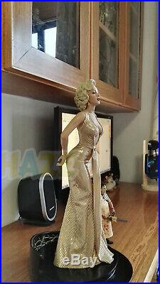 Marilyn Monroe 1/4 Scale Figure Statue Painted Model In Box 40cm