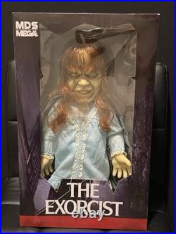 Mezco Toyz Mega Scale The Exorcist Regan MacNeil Sound Action Figure Doll NIB