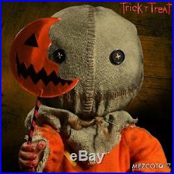 Mezco Toyz TRICK R TREAT SAM MEGA SCALE 15 Doll Halloween Horror'r Pumpkin
