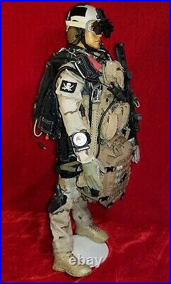 NAVY SEAL Halo Jumper Team 2 HOT TOYS Action Figure 1/6 Scale 12in DETAILED