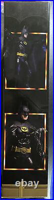 NECA (61241) 1989 Batman Michael Keaton Action Figure, Scale 1/4 Incredible