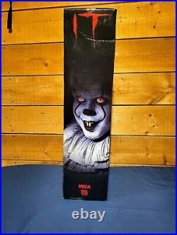 NECA Reel Toys 18 Inches 1/4 Scale Pennywise Action Figure