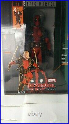 Neca Marvel Deadpool Ulimate Collector's 1/4 Scale Action Figure