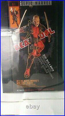 Neca Marvel Deadpool Ulimate Collector's 1/4 Scale Action Figure