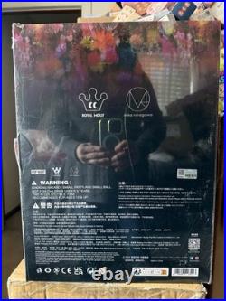 Pop Mart Mega Royal Molly 400% Mikasa Ninagawa Sealed BNIB Pop Mart Mega Royal Molly 400% Mikasa Ninagawa Sealed BNIB