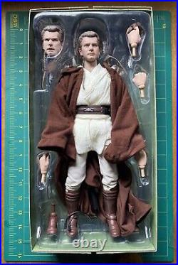 Sideshow Toys Exclusive Obi-Wan Kenobi Jedi Padawan 1/6 scale figure