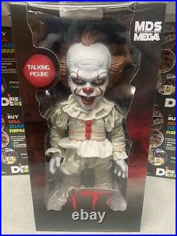 Stephen King's It 2017 Pennywise Talking Mega Scale Doll Mezco Official