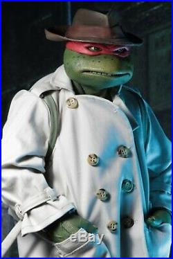 Teenage Mutant Ninja Turtles 1/4 Scale Action Figure Disguised Raphael NECA