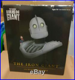 The Iron Giant Movie Legendary Film 1/2 Scale Bust by Diamond Select Warner Bros