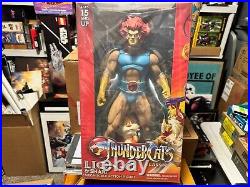 Thundercats Classic Lion-O & Snarf Mega-Scale Action Figure MEZCO