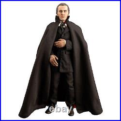 Trick or Treat Hammer Horror Prince of Darkness Dracula 1/6 Scale Figure On Hand