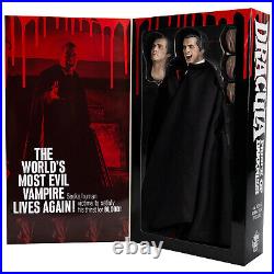 Trick or Treat Hammer Horror Prince of Darkness Dracula 1/6 Scale Figure On Hand