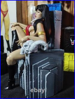 Vampirella 1/4 Figure Sexy Statue Display Professionally Painted Vampirella 1/4 Figure Sexy Statue Display Professionally Painted